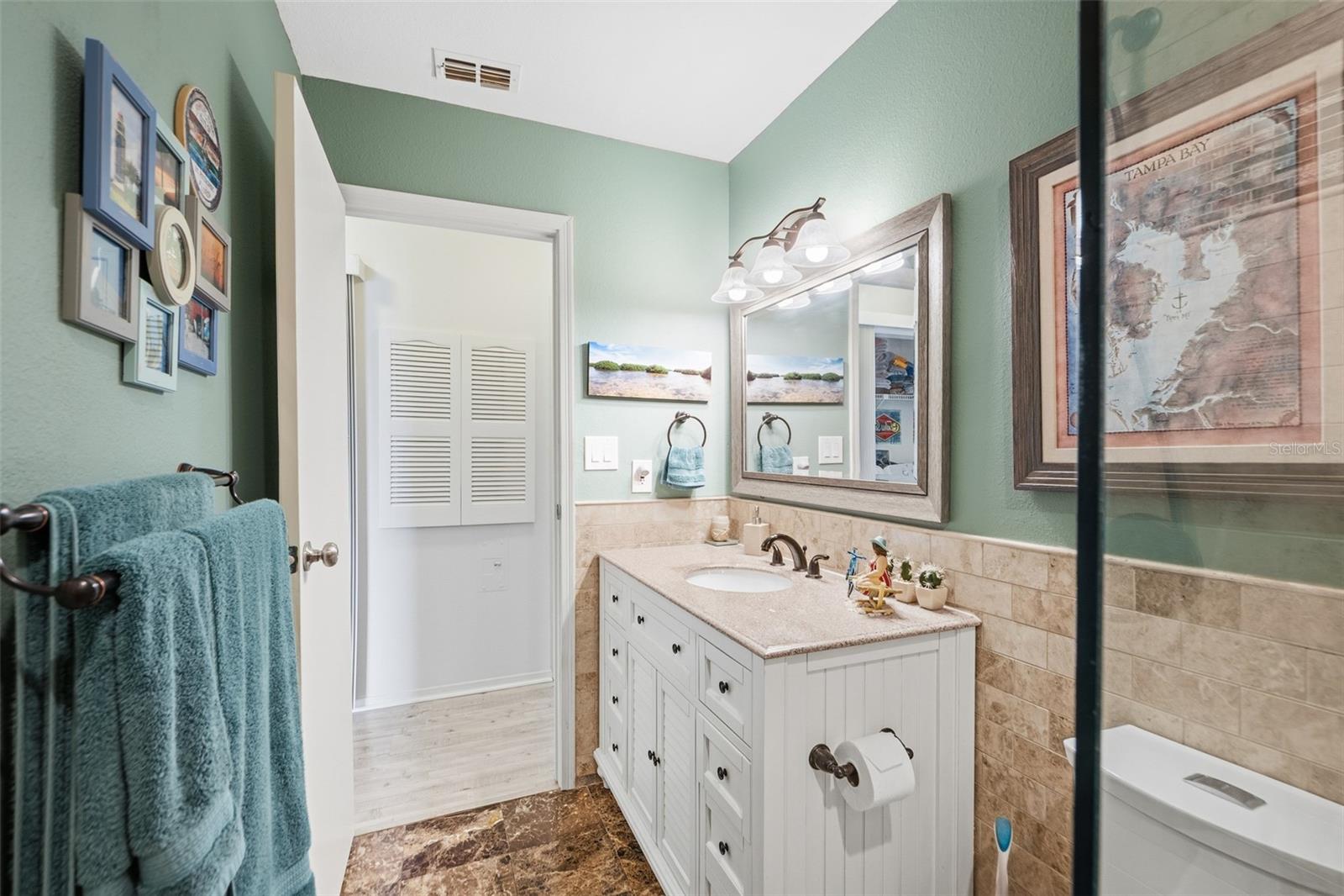 WINDJAMMER CONDO - Residential