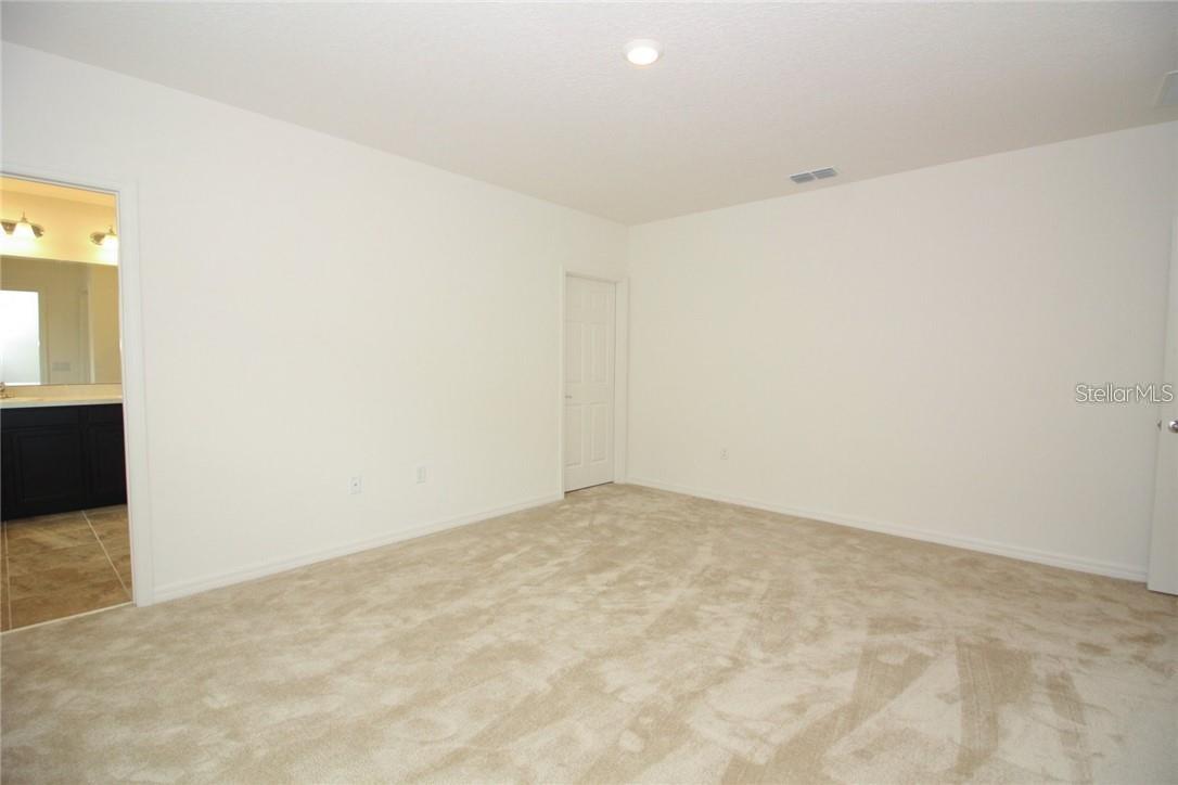 LAUREL ESTATES - Residential