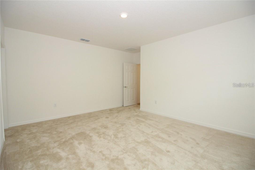 LAUREL ESTATES - Residential