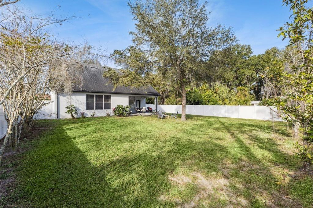 Photo of 609 Rhodes Drive, Deland, FL 32720 (MLS # O6366321)