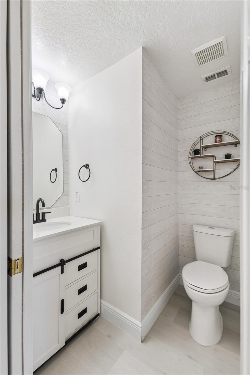 WESTWOOD HEIGHTS 18 17 30 - Residential