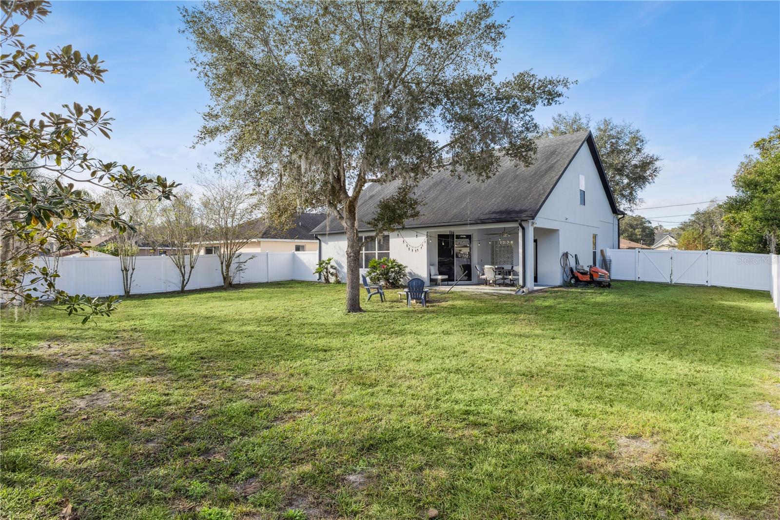 WESTWOOD HEIGHTS 18 17 30 - Residential