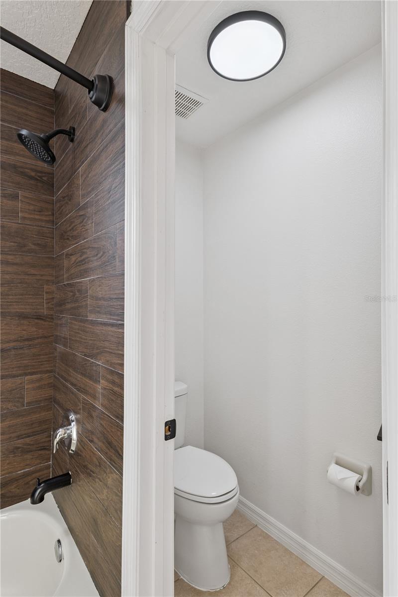 WESTWOOD HEIGHTS 18 17 30 - Residential