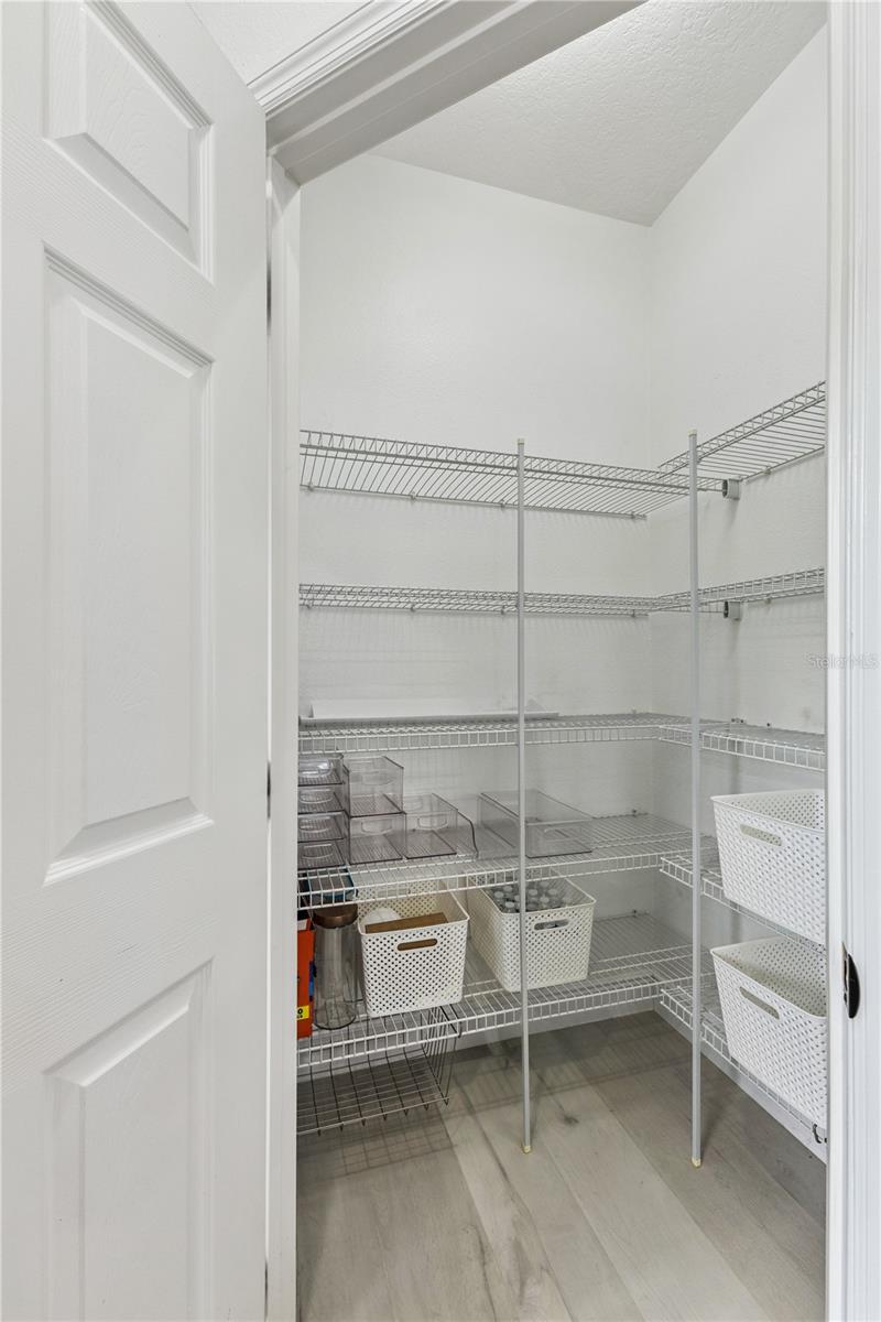 WESTWOOD HEIGHTS 18 17 30 - Residential