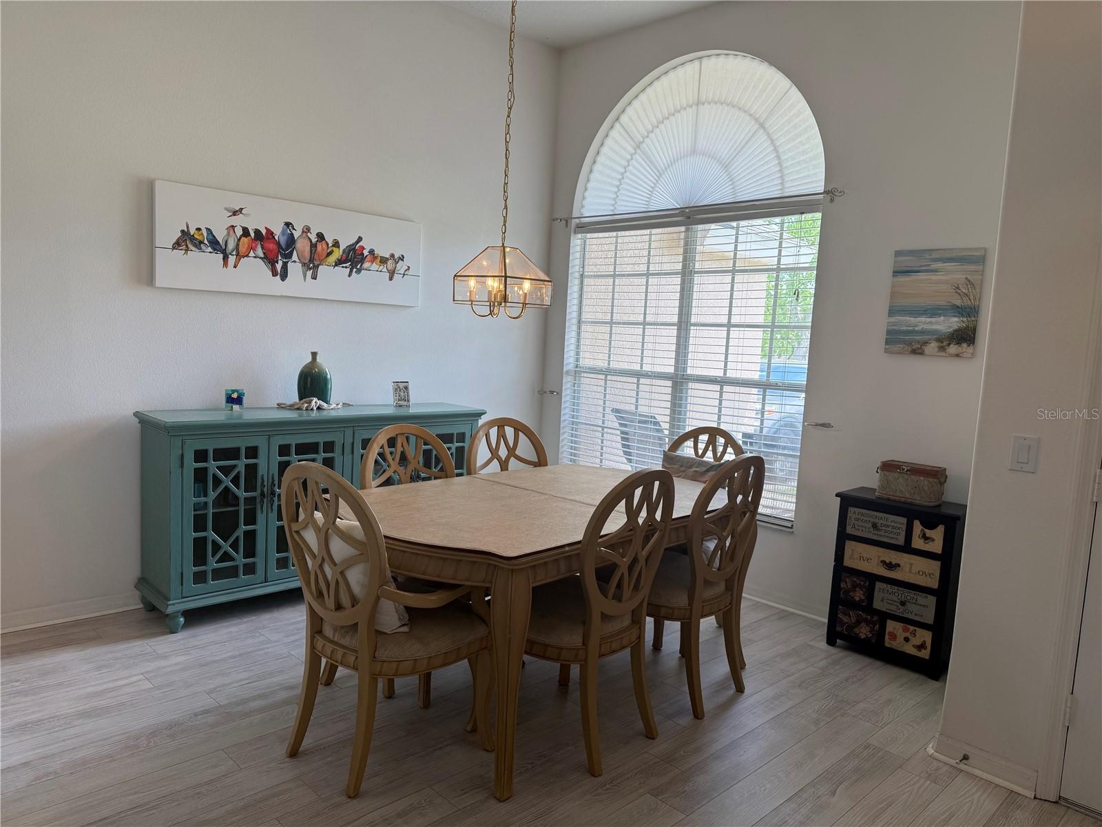 1043 CHAMBERLIN TRAIL