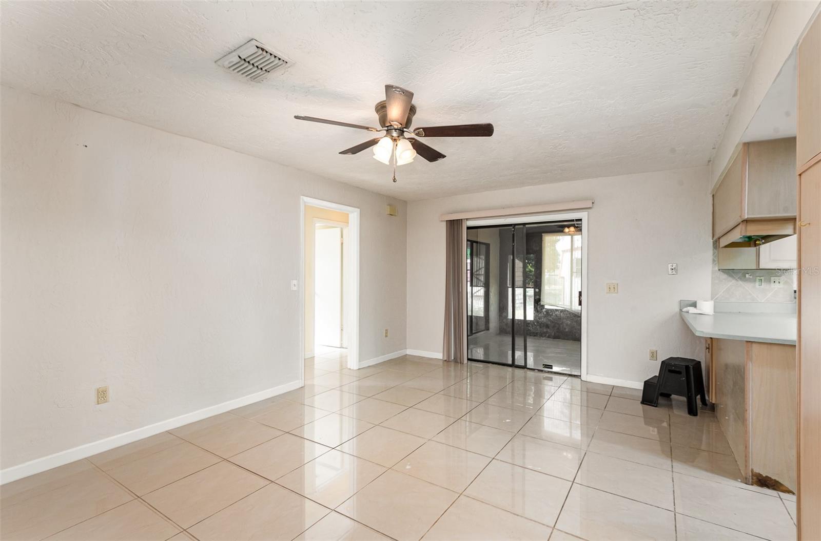 1030 BLUE HORIZON DRIVE