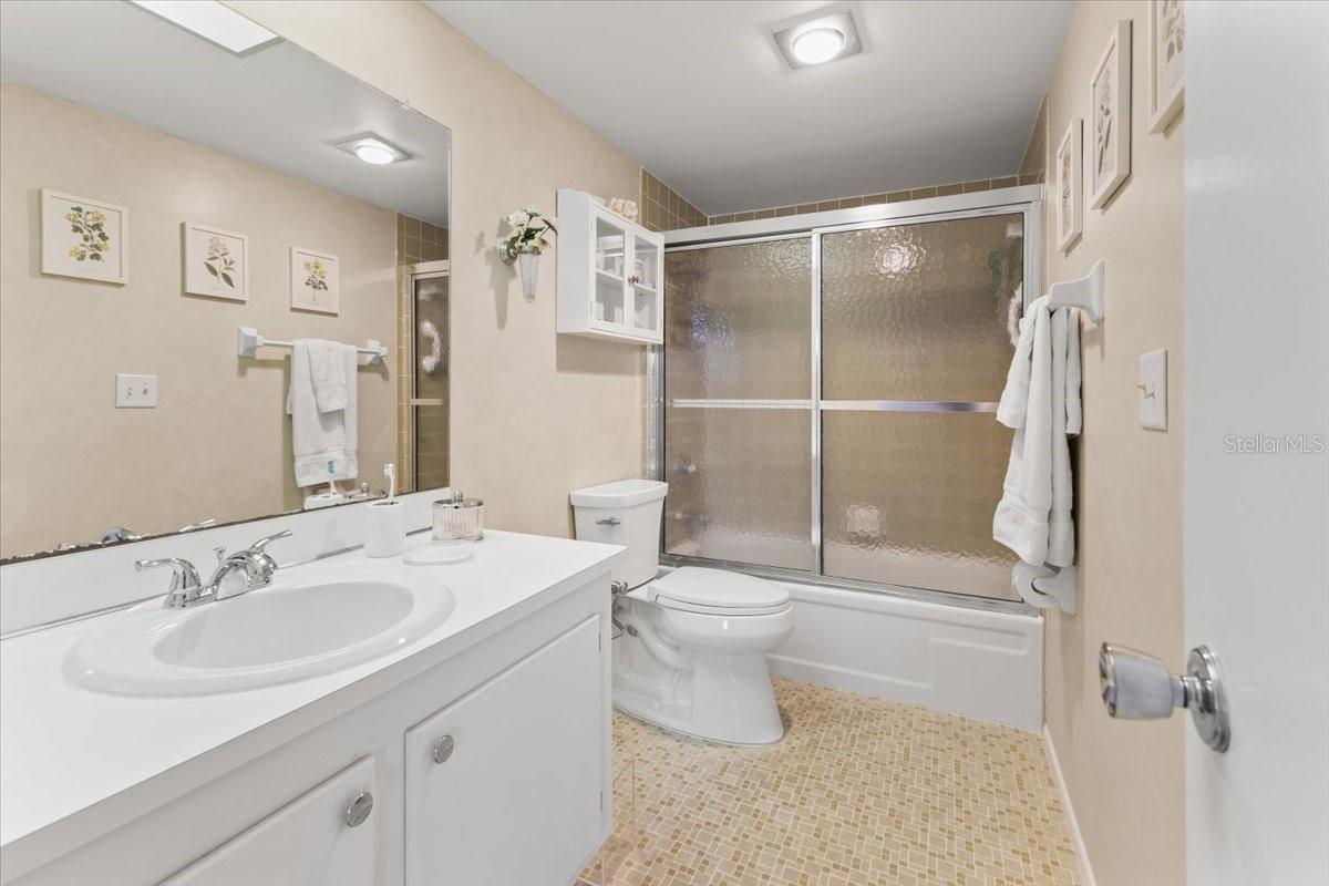 RIVERHOUSE - Residential