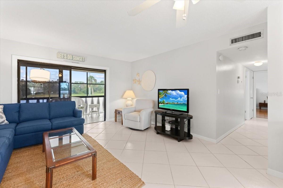 RIVERHOUSE - Residential