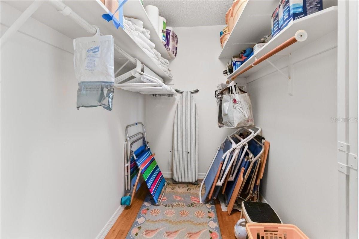 RIVERHOUSE - Residential