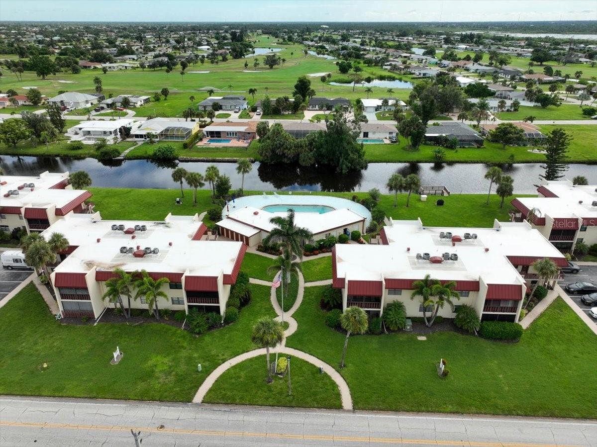 RIVERHOUSE - Residential