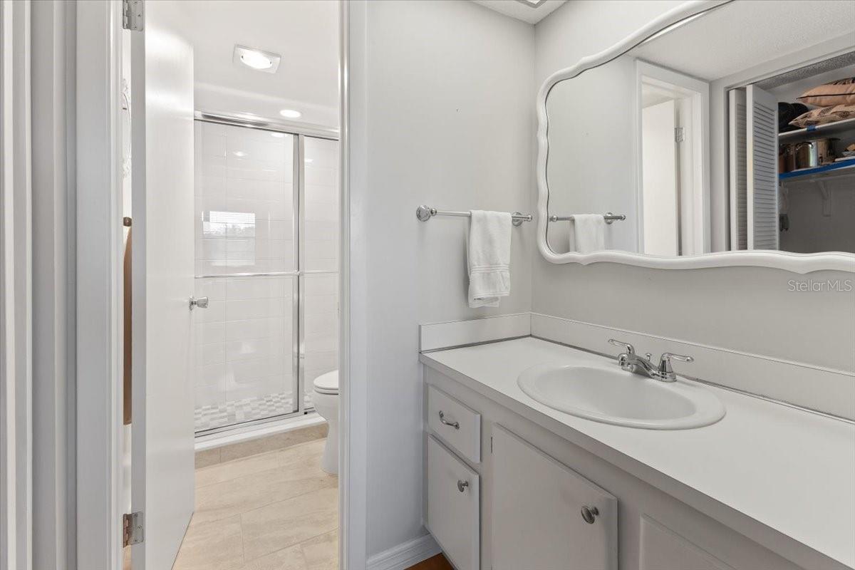 RIVERHOUSE - Residential