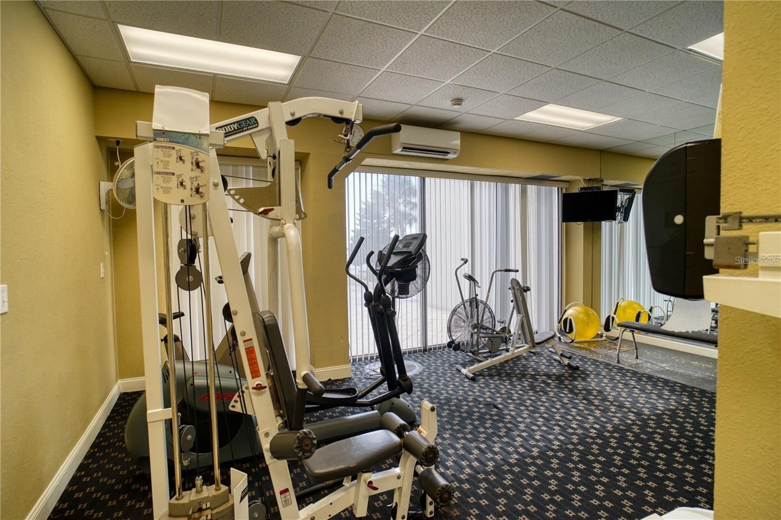 440 WEST CONDO - Residential Lease
