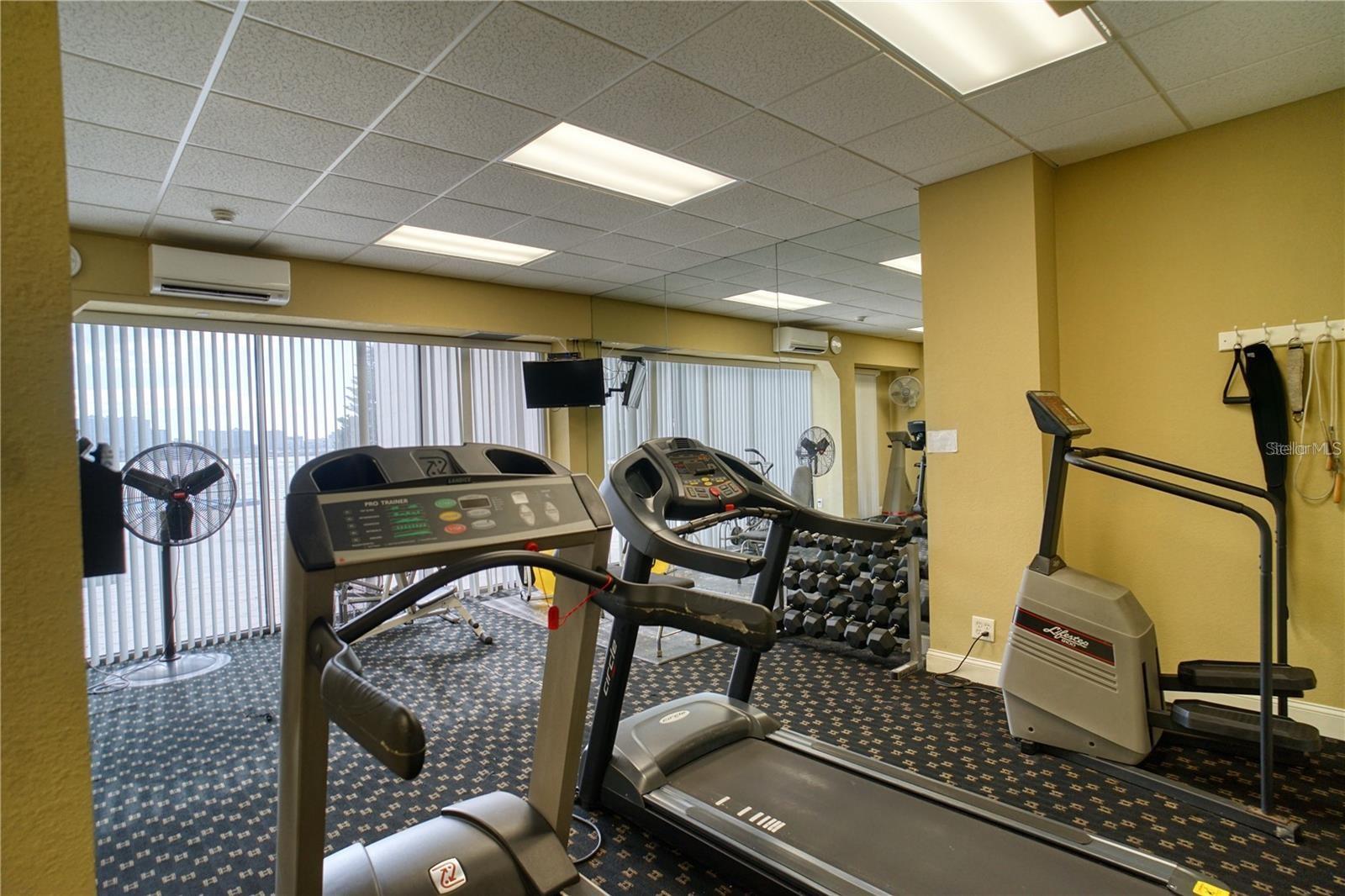 440 WEST CONDO - Residential Lease