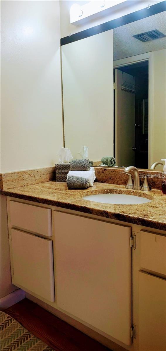 440 WEST CONDO - Residential Lease