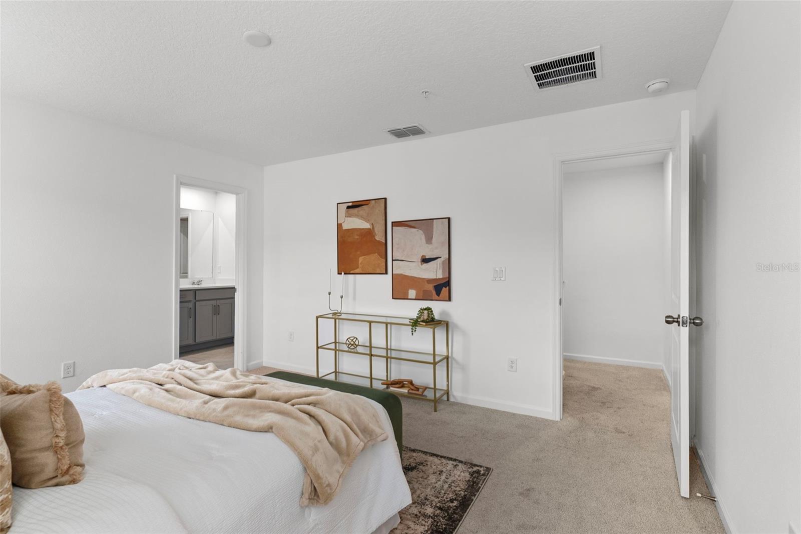 STARWOOD PH N-1C - Residential Lease