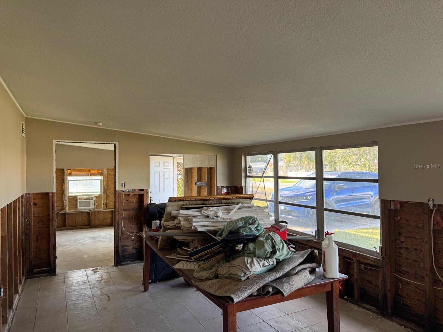 UNPLATTED - Residential