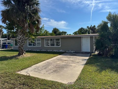 Photo of 1021 Canal Street, Ruskin, FL 33570 (MLS # TB8454041)