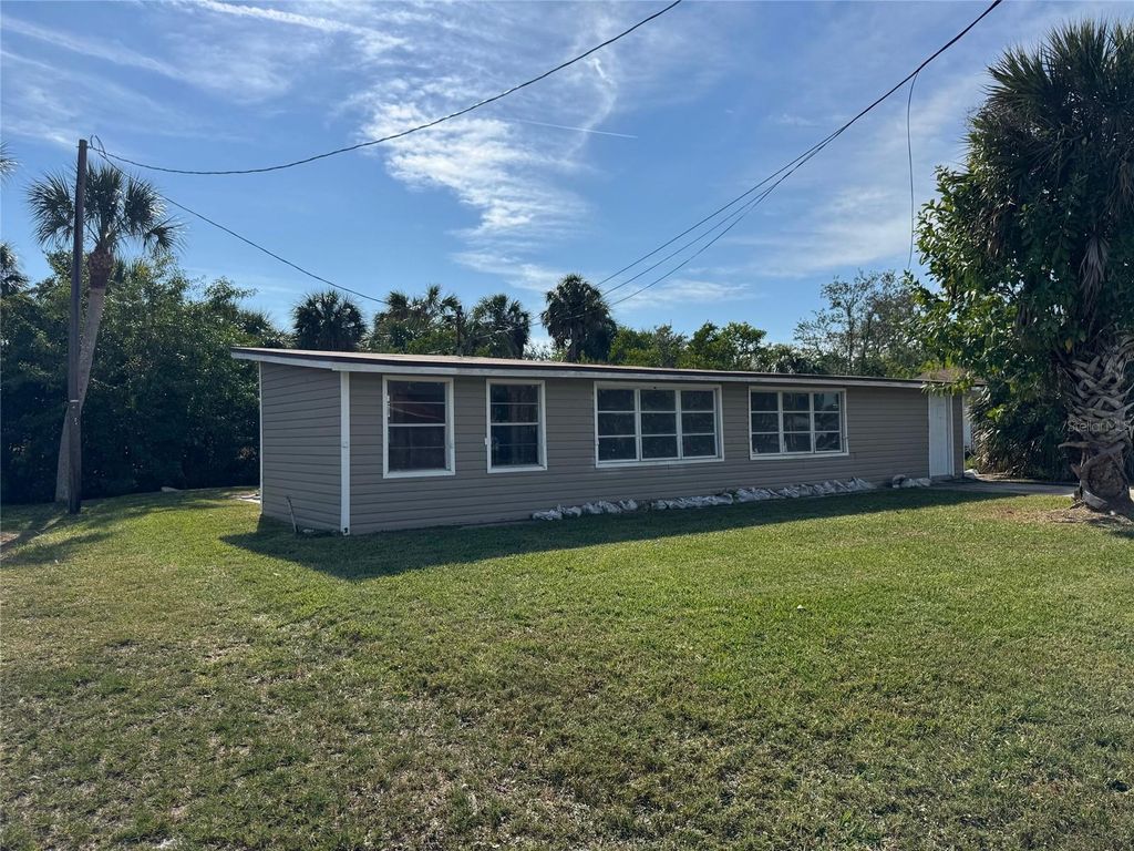 Photo of 1021 Canal Street, Ruskin, FL 33570 (MLS # TB8454041)