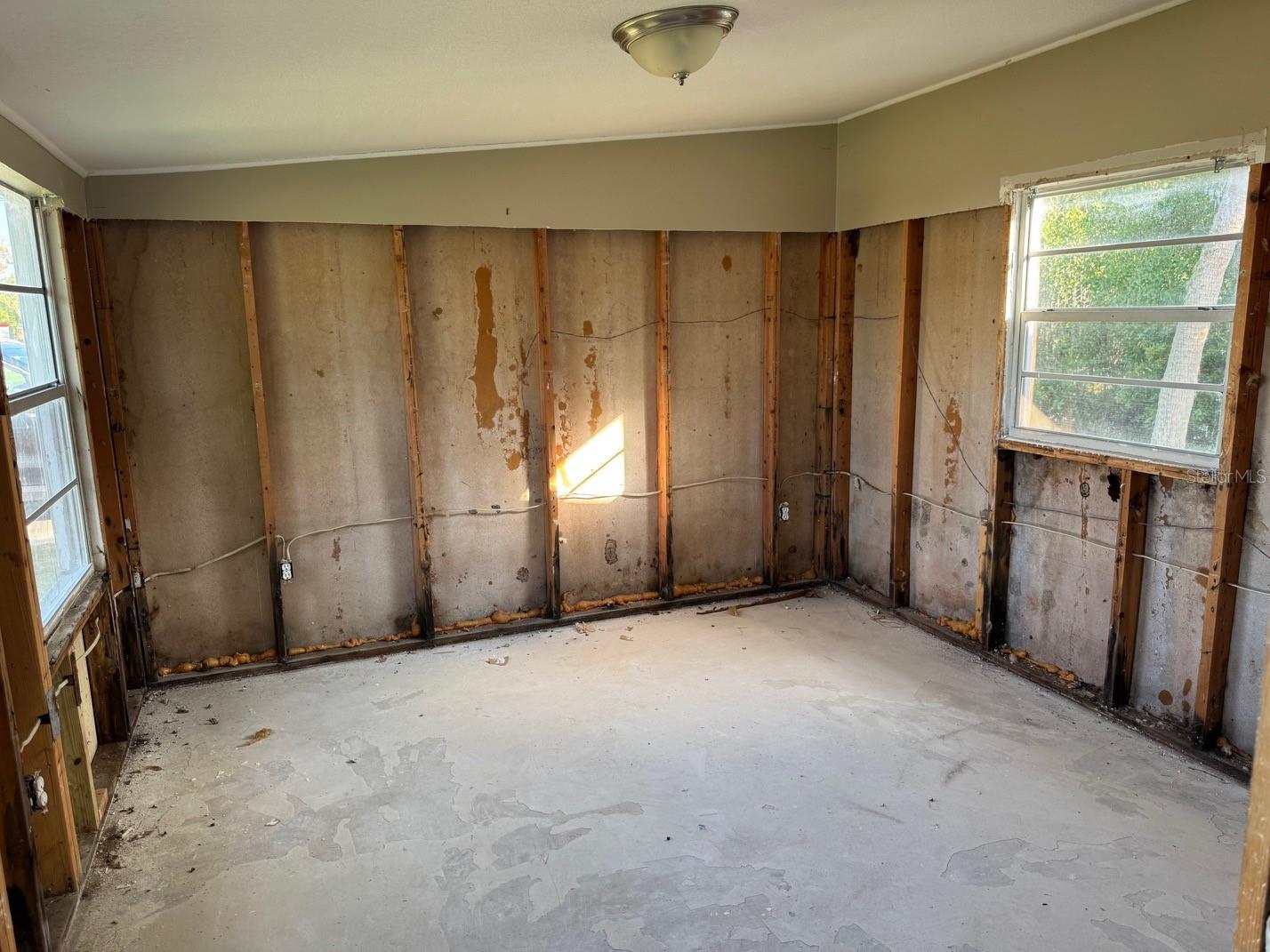 UNPLATTED - Residential