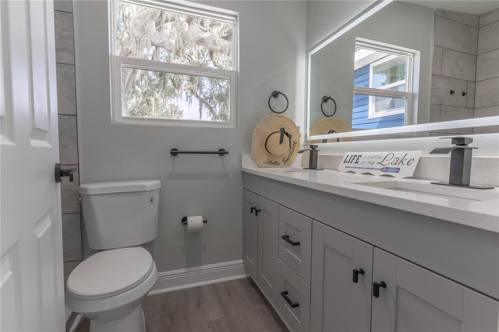 MARIE VILLA OR SAMPLES REP - Residential