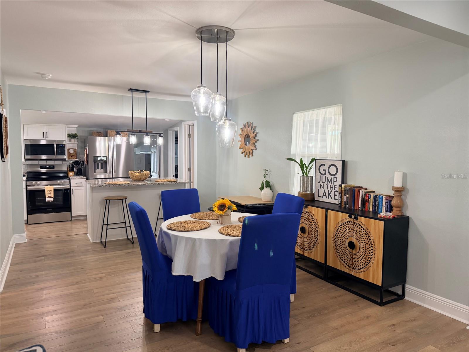 MARIE VILLA OR SAMPLES REP - Residential