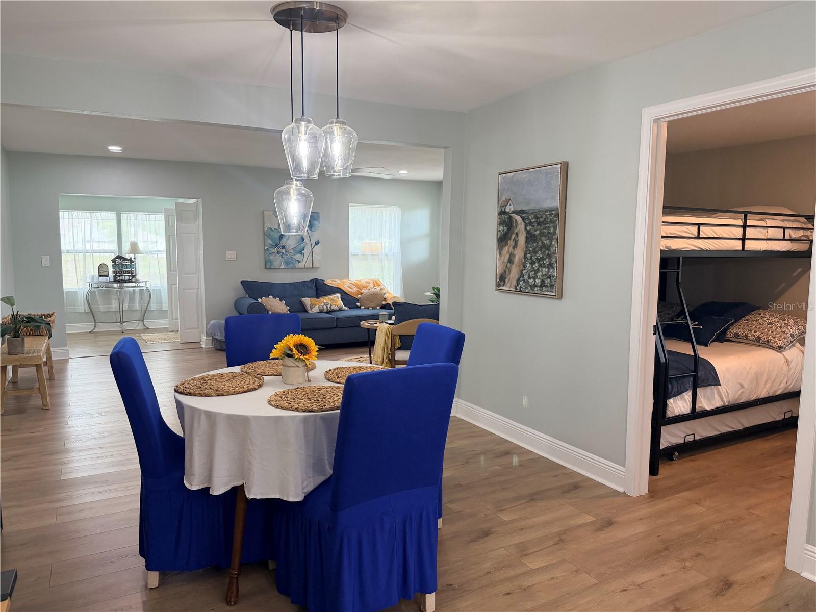 MARIE VILLA OR SAMPLES REP - Residential