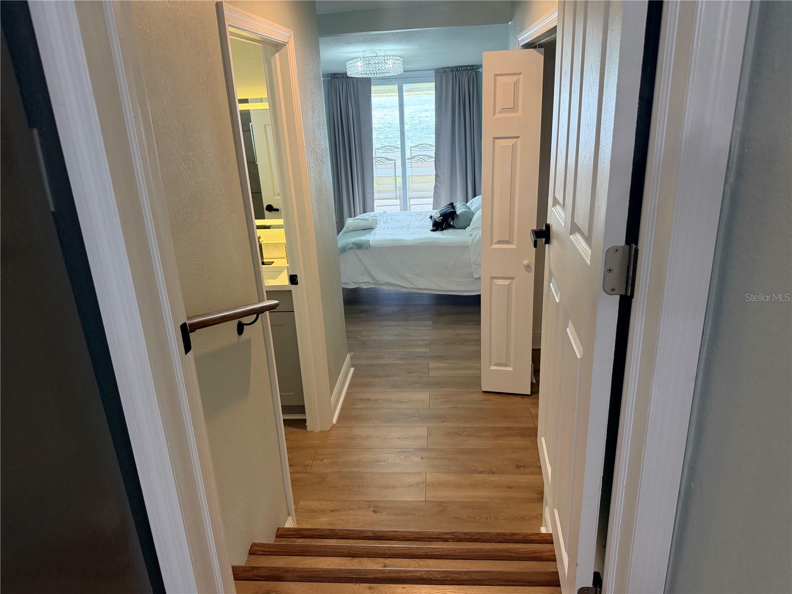 MARIE VILLA OR SAMPLES REP - Residential