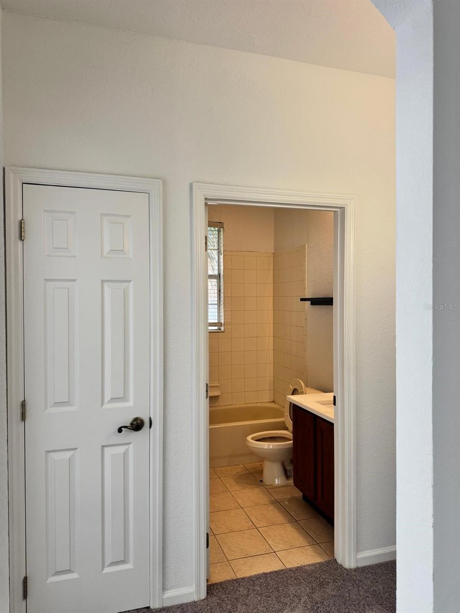 FLORA RIDGE CONDO PH 4 BLDG 8 - Residential