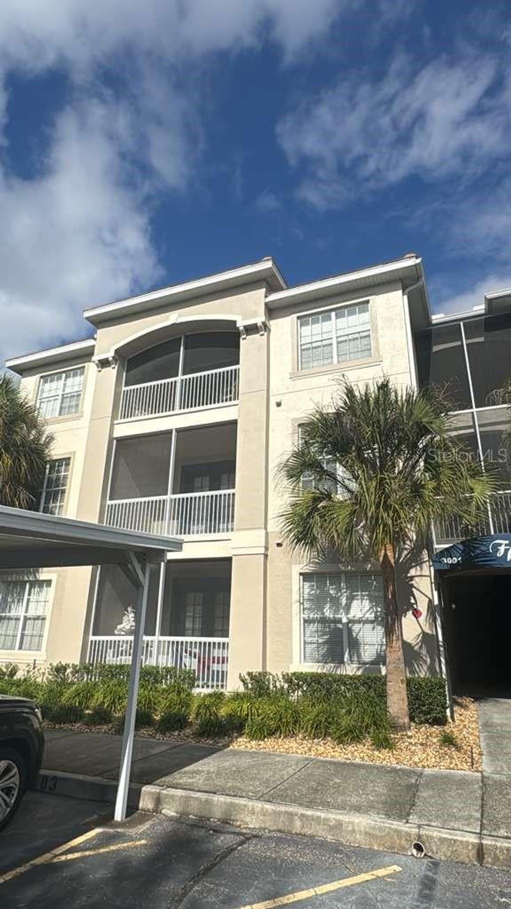 Photo of 3001 Greystone Loop #201, Kissimmee, FL 34741 (MLS # O6373186)