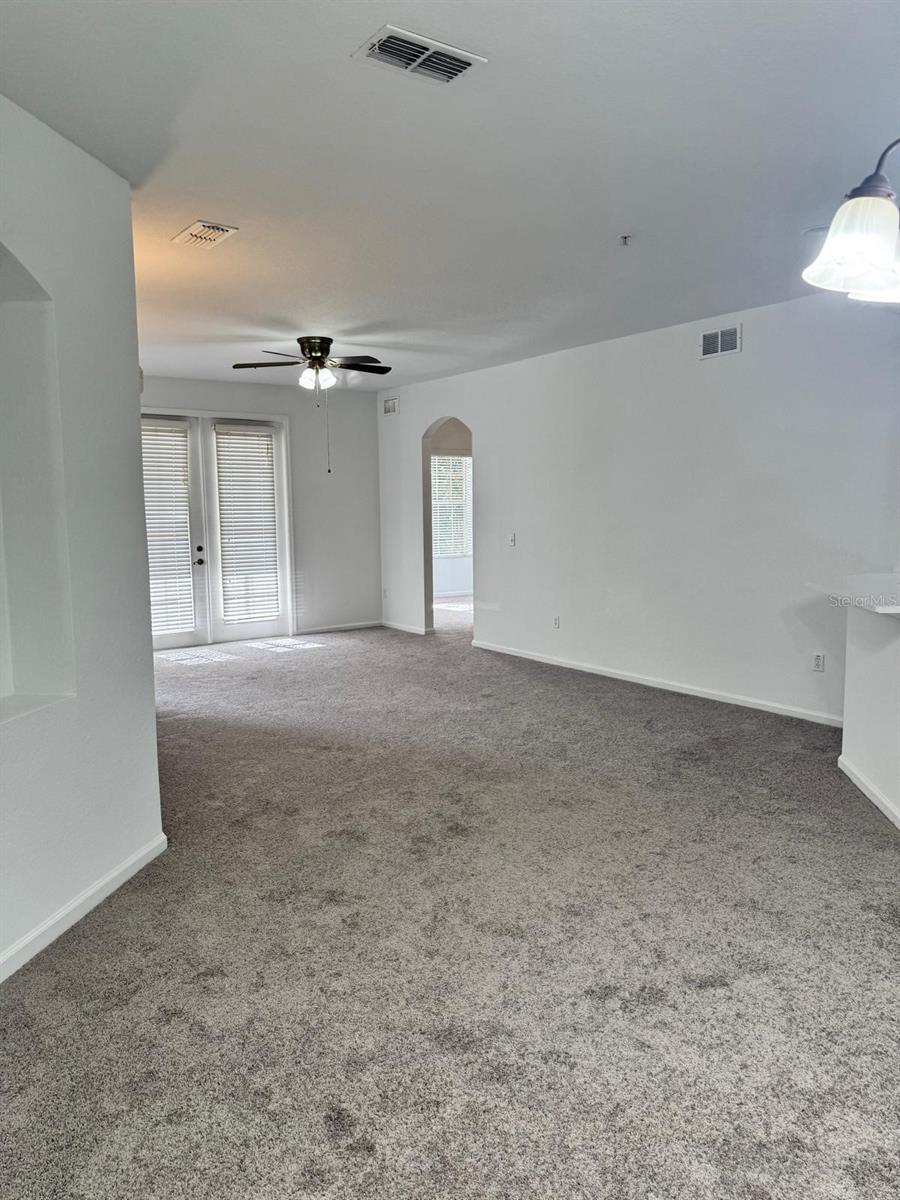 FLORA RIDGE CONDO PH 4 BLDG 8 - Residential