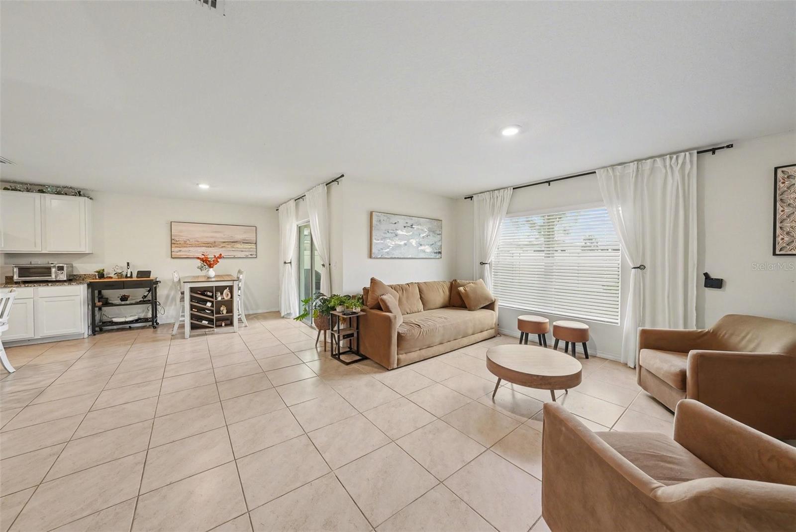 ZEPHYR LAKES SUB - Residential