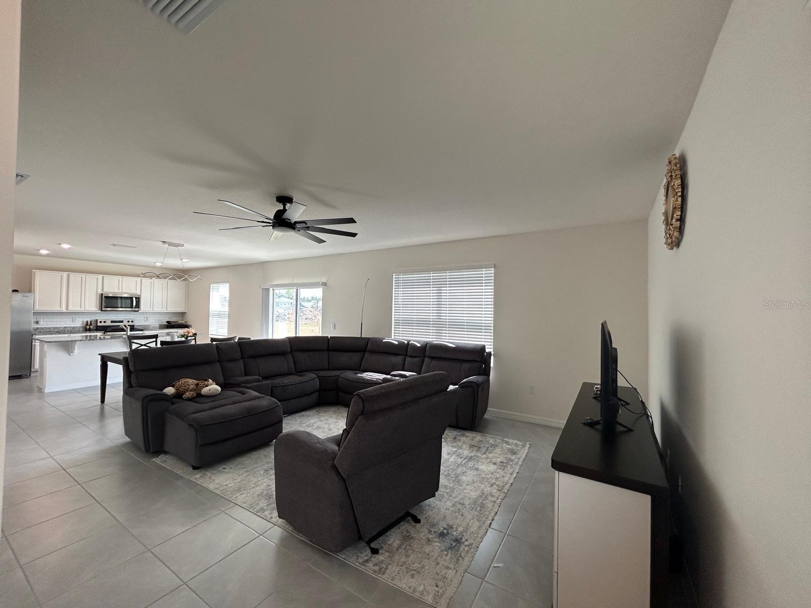 CONCORDE PH 3 - Residential Lease