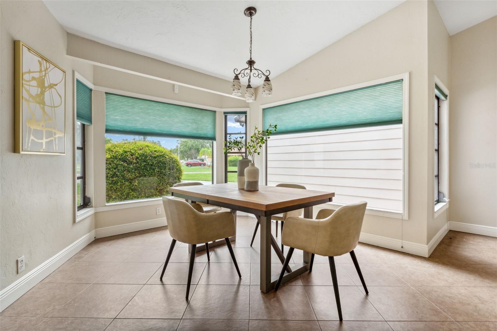 MANATEE OAKS - Residential