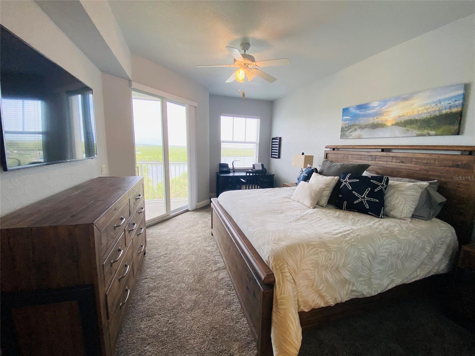 Riverwalk/Coronado Island Bldg - Residential