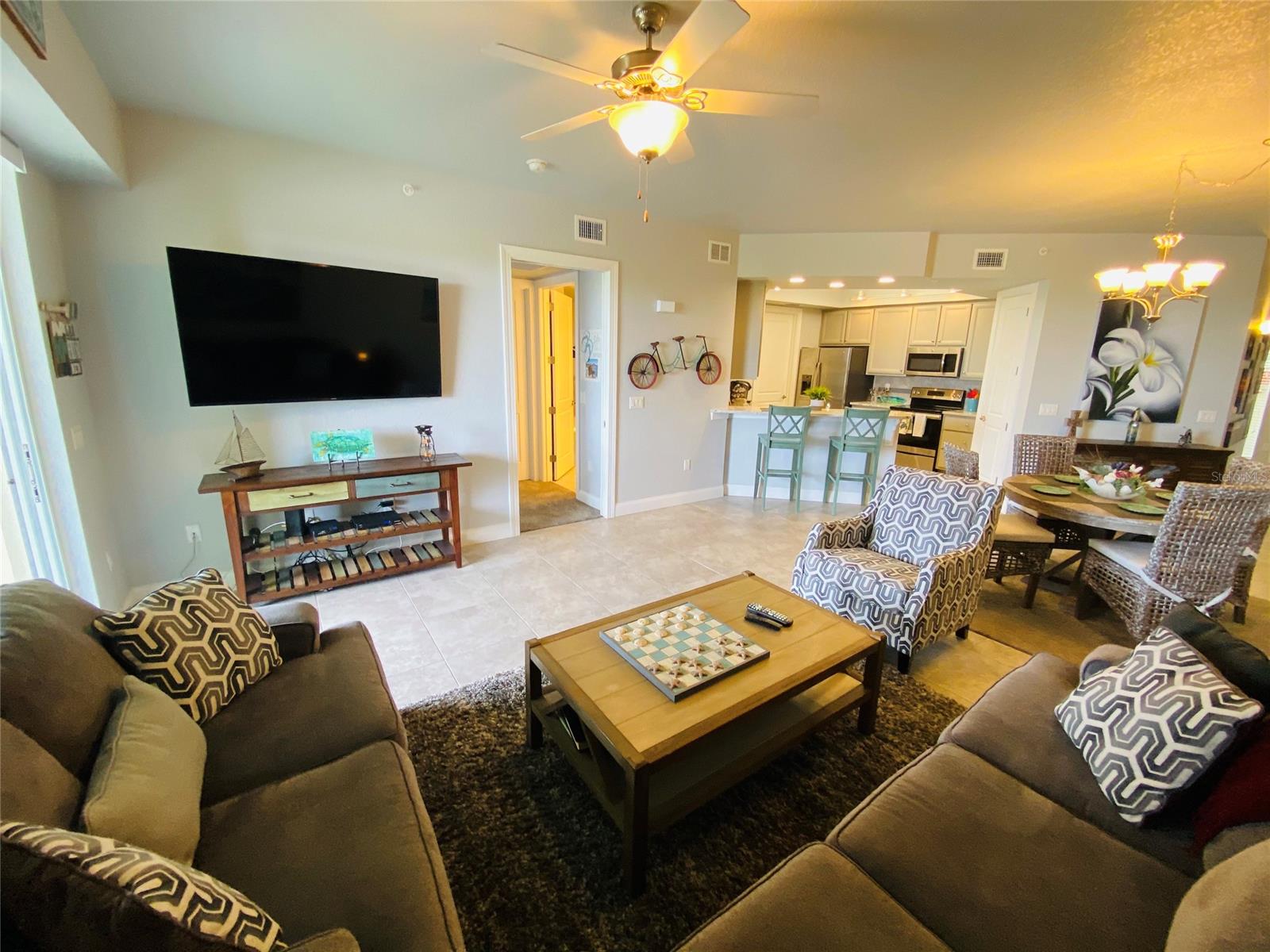 Riverwalk/Coronado Island Bldg - Residential