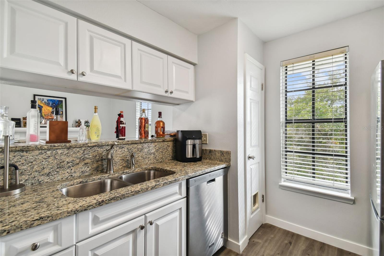 1000 W HORATIO STREET 312