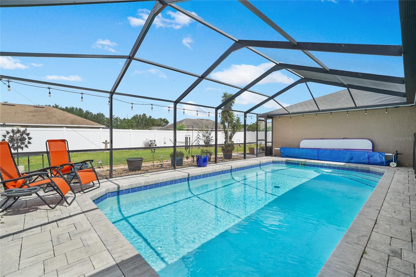 HAMPTON CHASE - Residential
