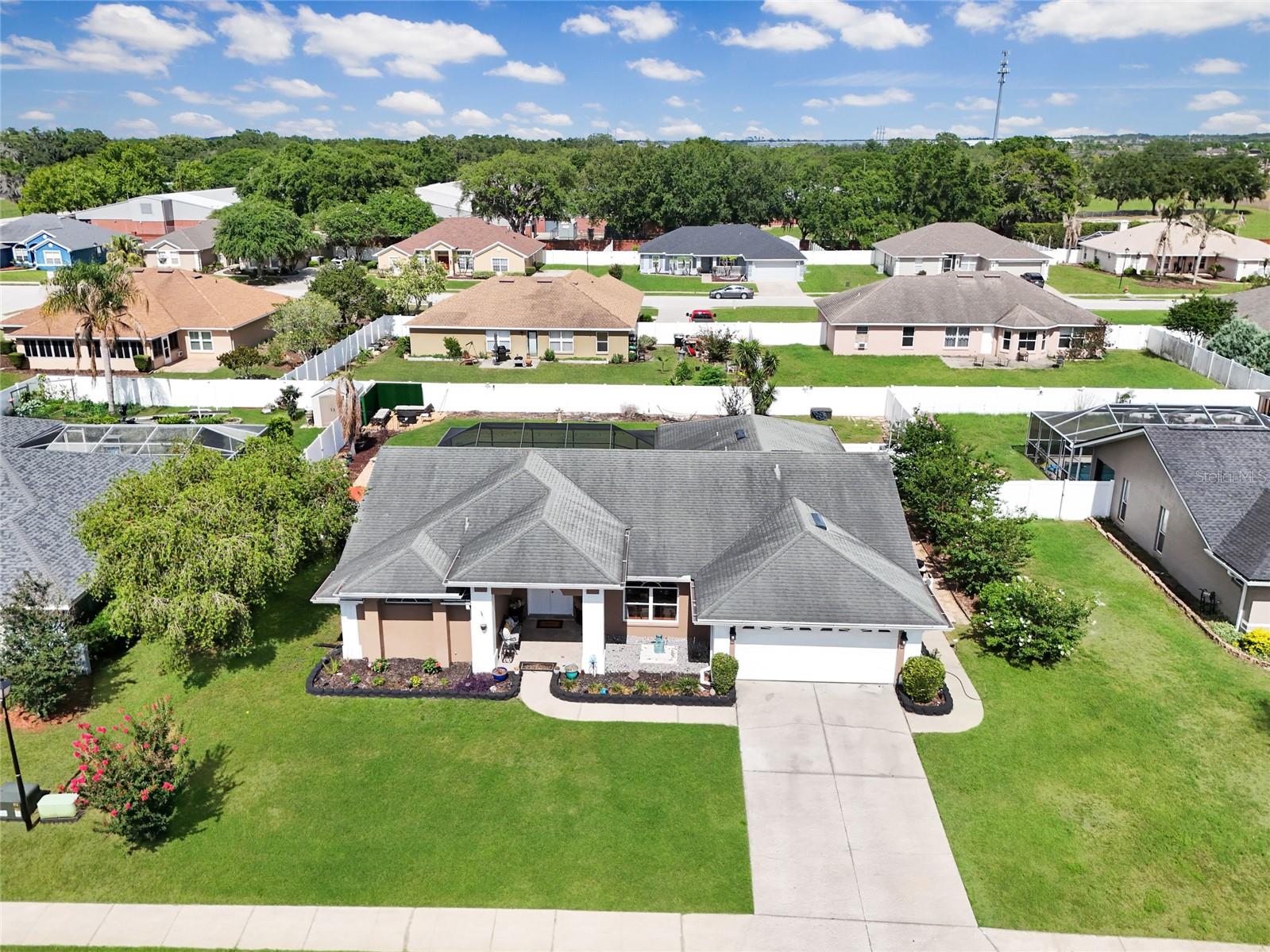 HAMPTON CHASE - Residential