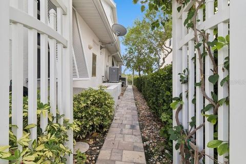 A home in PUNTA GORDA