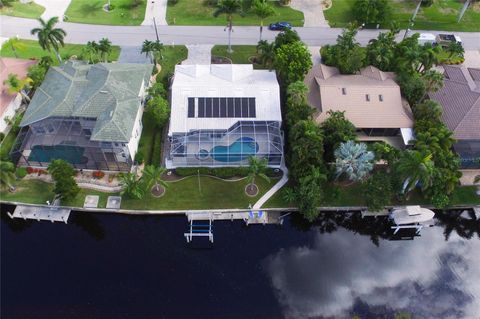 A home in PUNTA GORDA