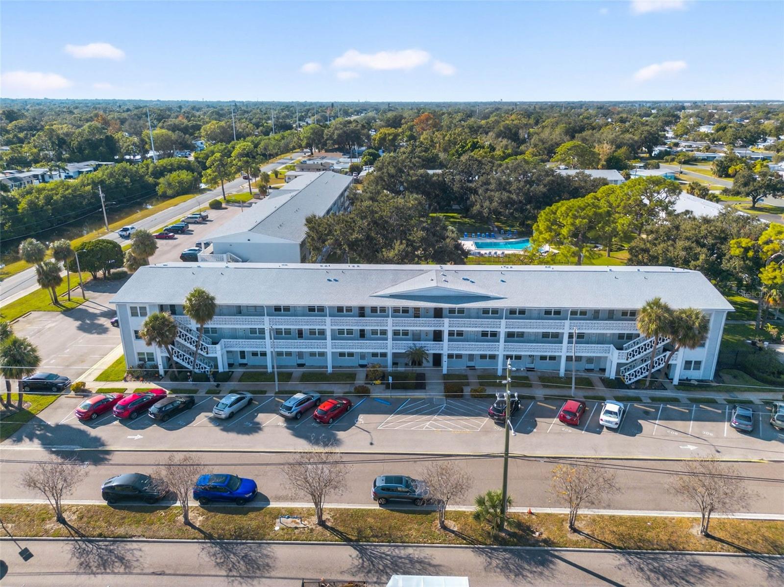 WINSTON GATEWAY ASSOC INC CONDO - Residential