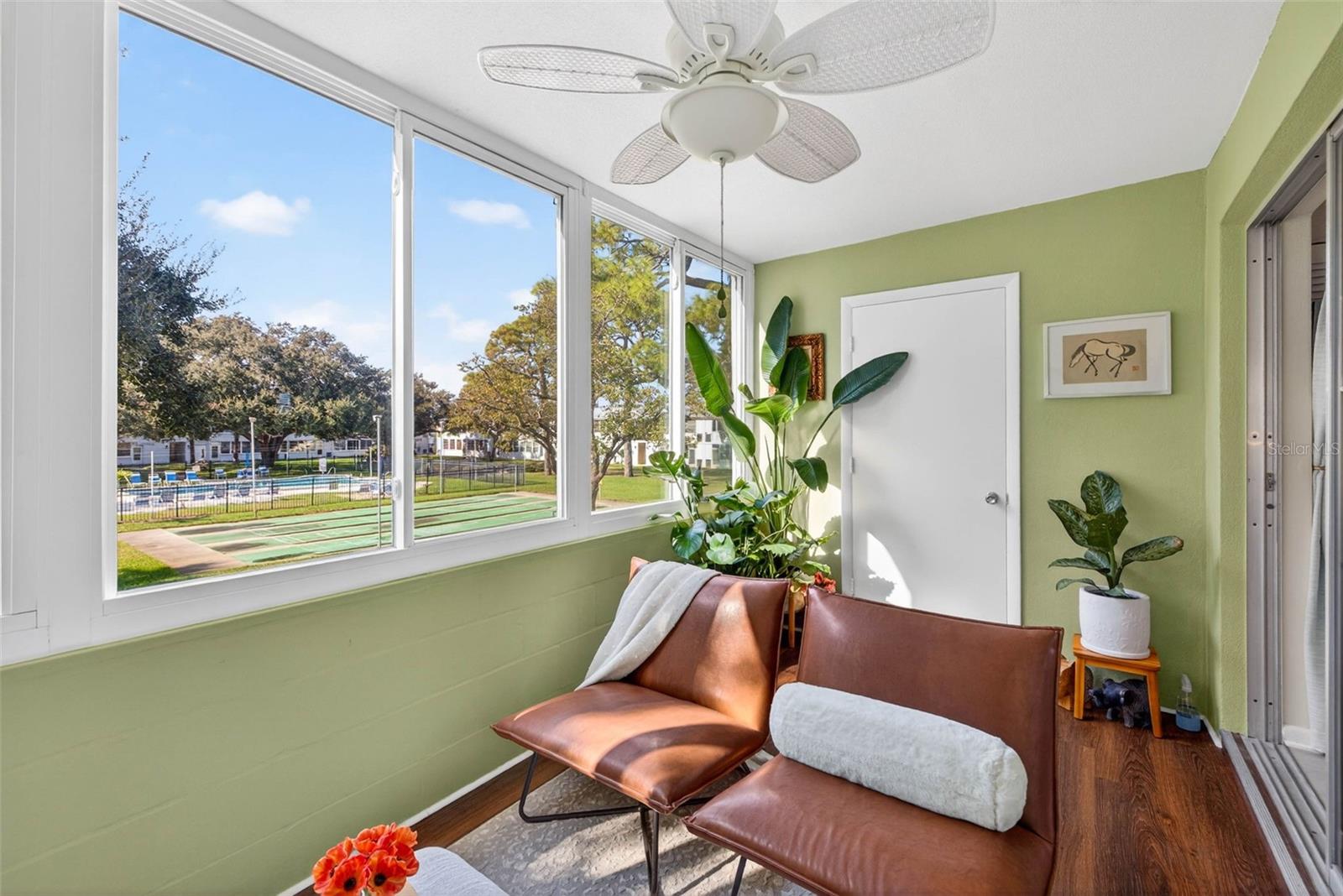 WINSTON GATEWAY ASSOC INC CONDO - Residential