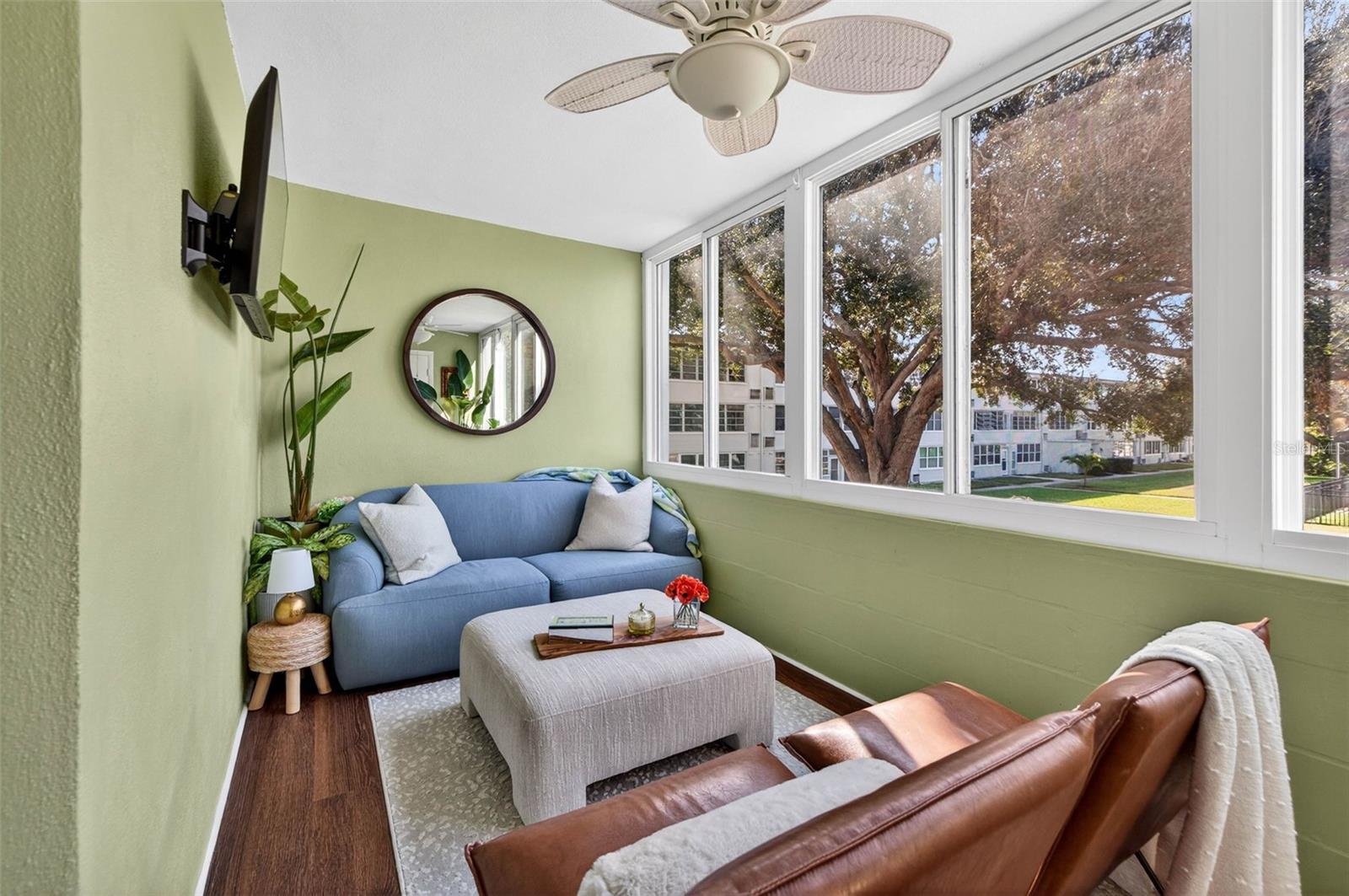 WINSTON GATEWAY ASSOC INC CONDO - Residential