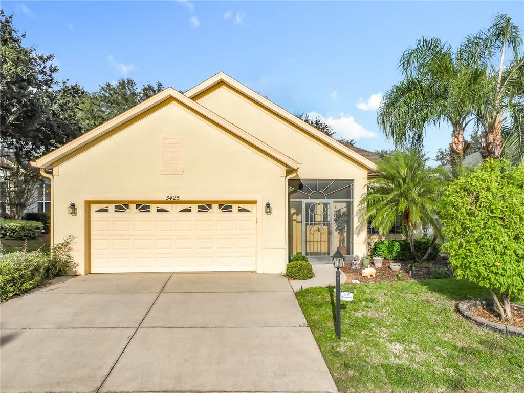 Photo of 3425 Mount Hope Loop, Leesburg, FL 34748 (MLS # G5105235)