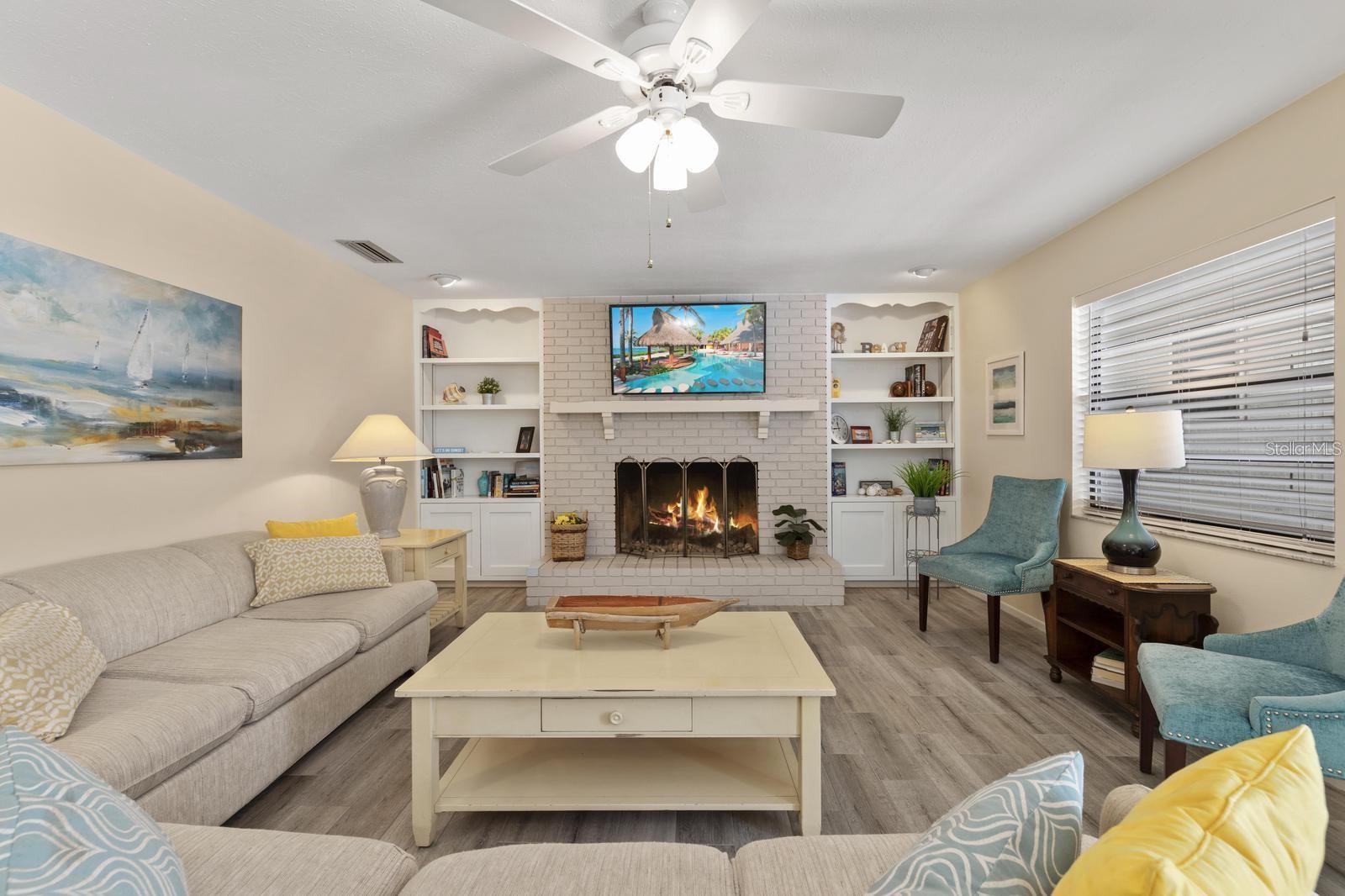 BUCCANEER BAY - Residential Lease