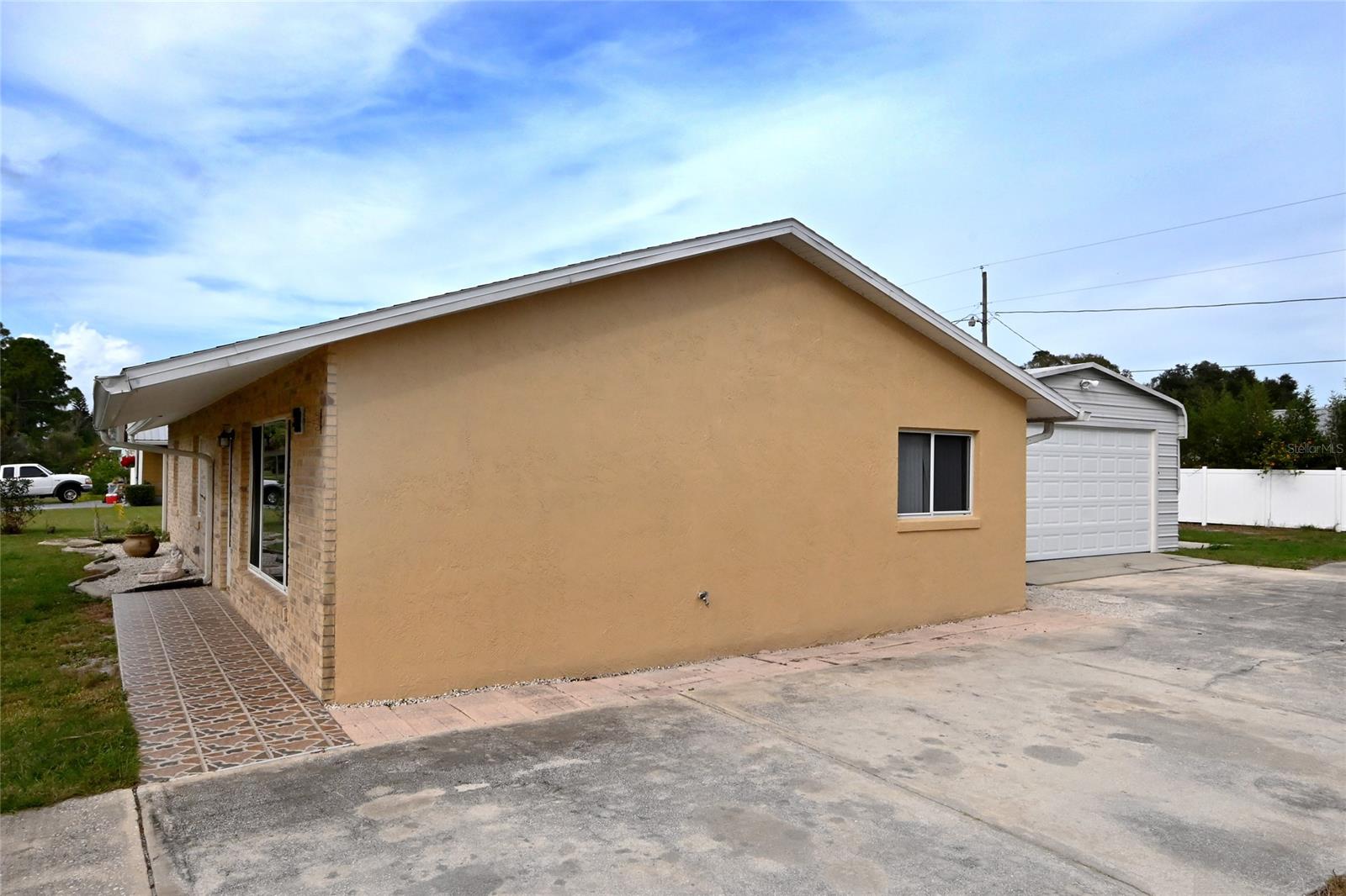 Florida Shores 01 - Residential