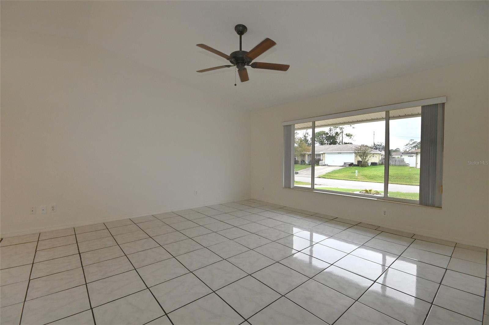 Florida Shores 01 - Residential