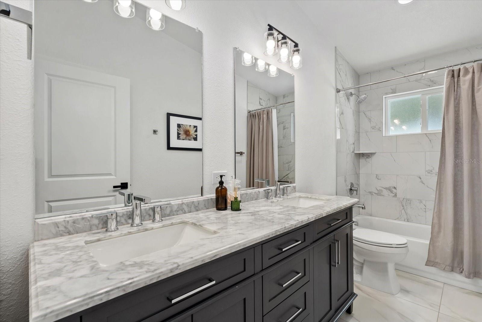 JOHNSON ESTATES - Residential