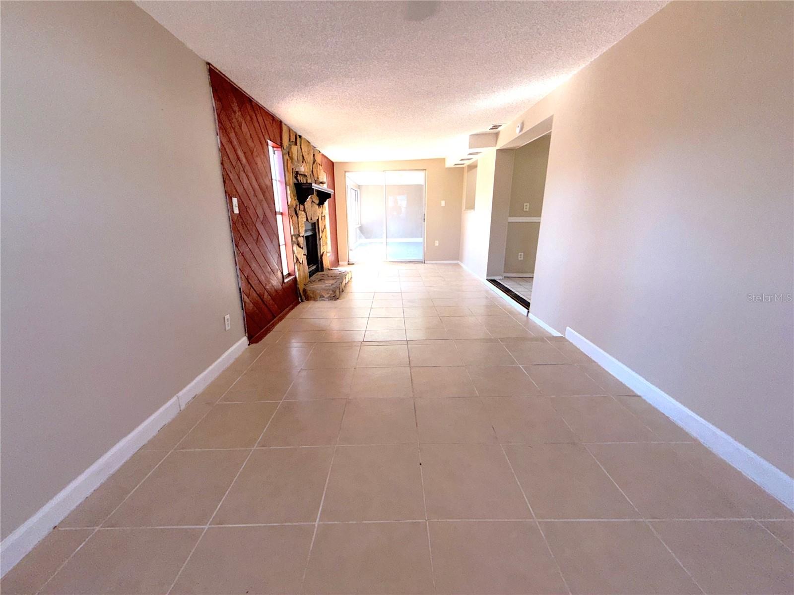 EMBASSY HILLS - Residential