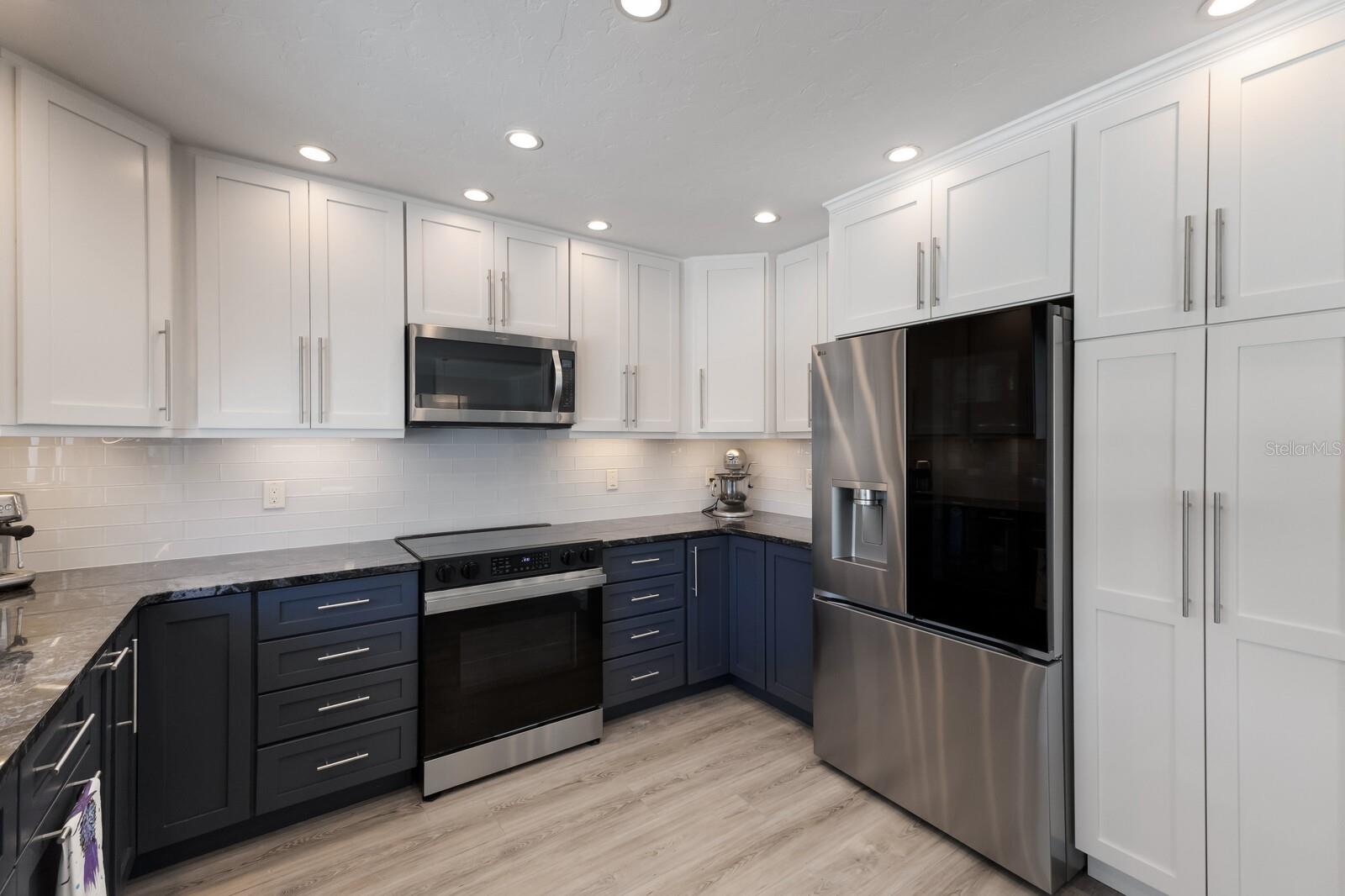 BAY PALMS ADD - Residential